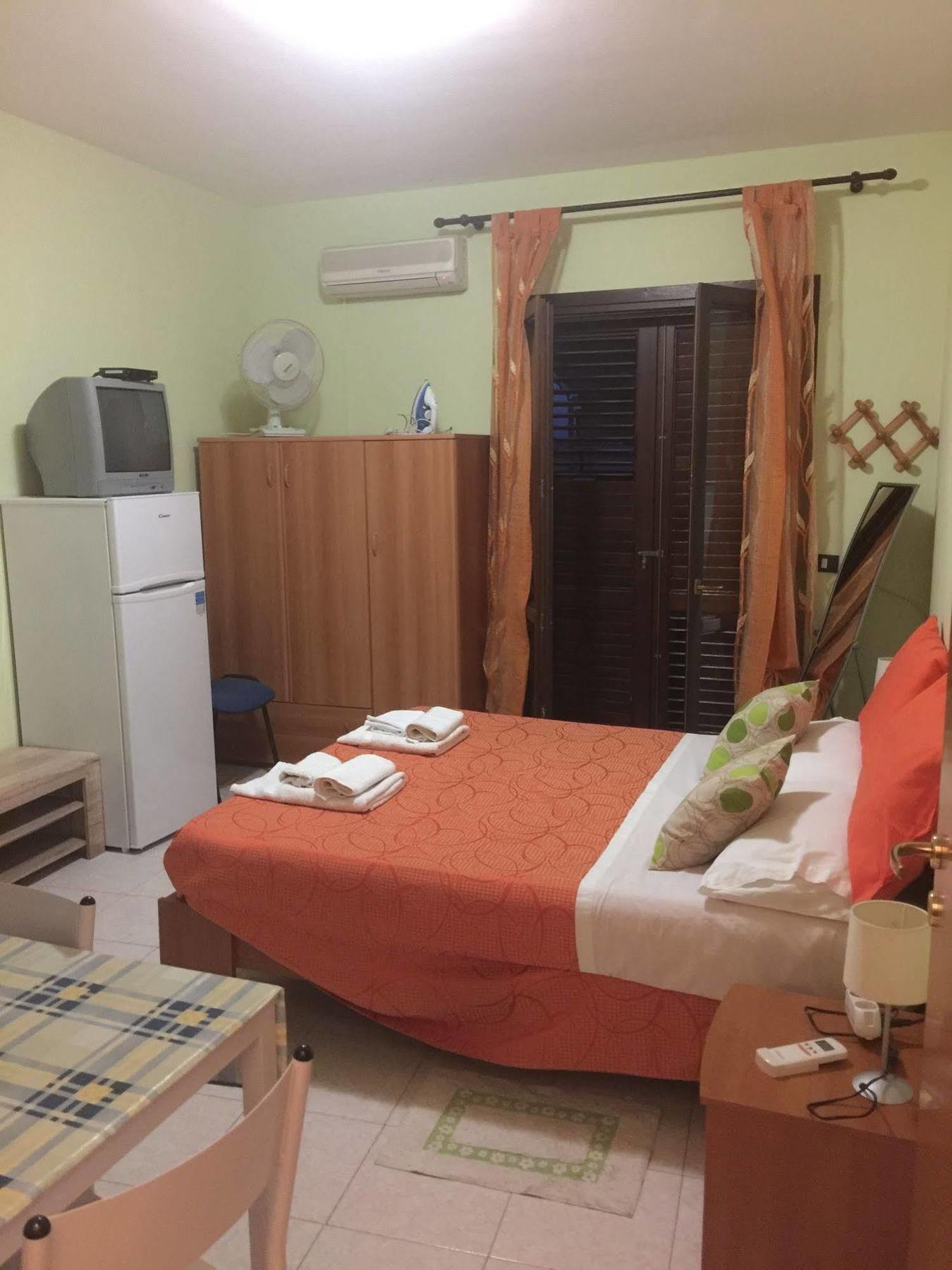 Casa Vacanza Da Rosa レトイアンニ エクステリア 写真